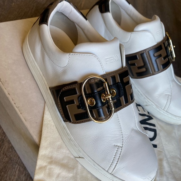 FENDI SNEAKERS WHITE SIZE 37 - Picture 3 of 5